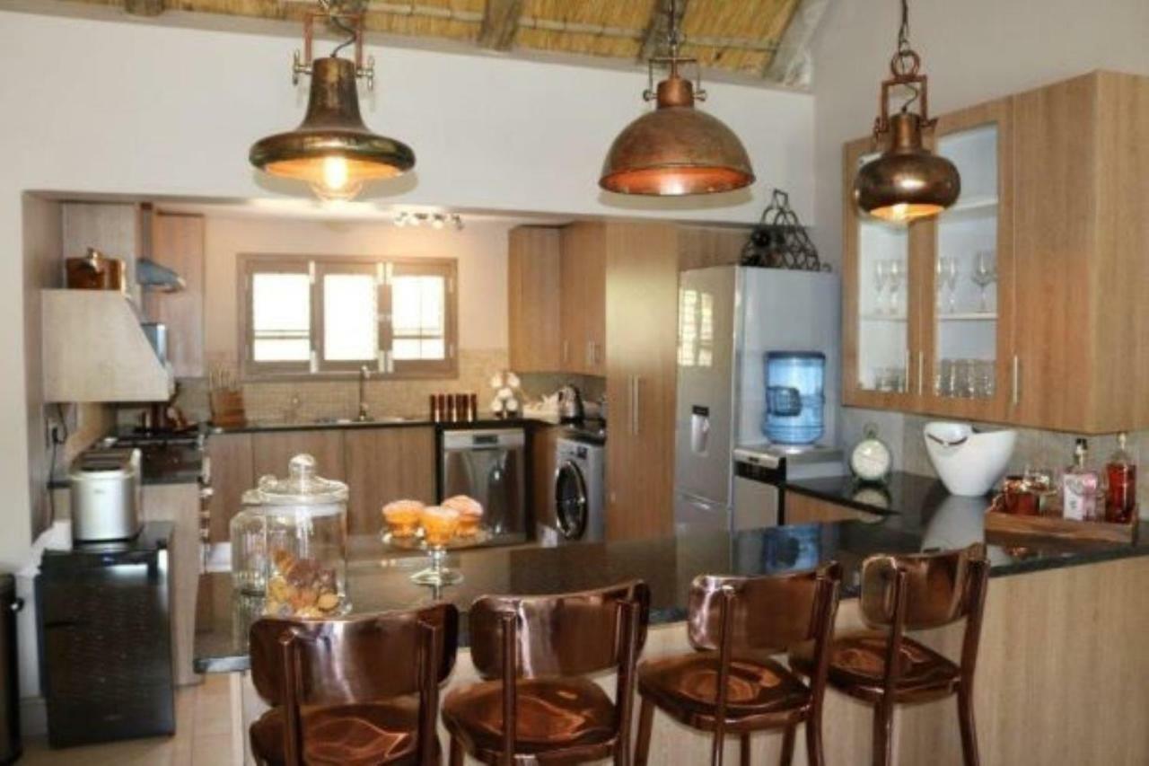 Luvivane Luxury Villa Marloth Park Buitenkant foto